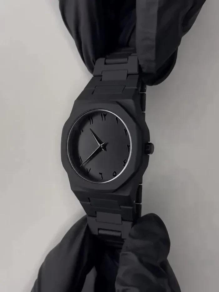 Orginal Black Aura Watch with fiber material